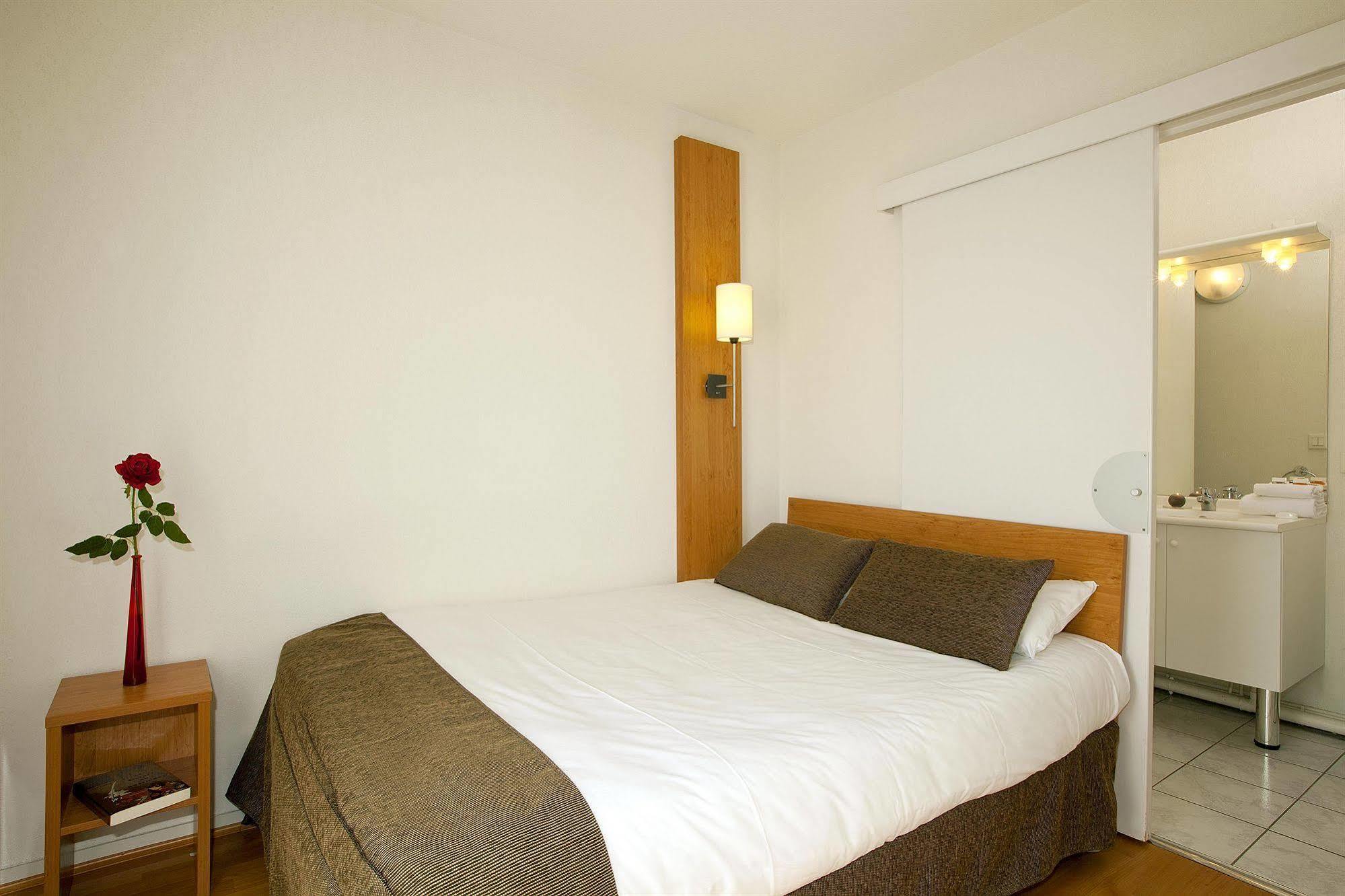 Sejours & Affaires Nantes La Beaujoire Aparthotel Exterior foto